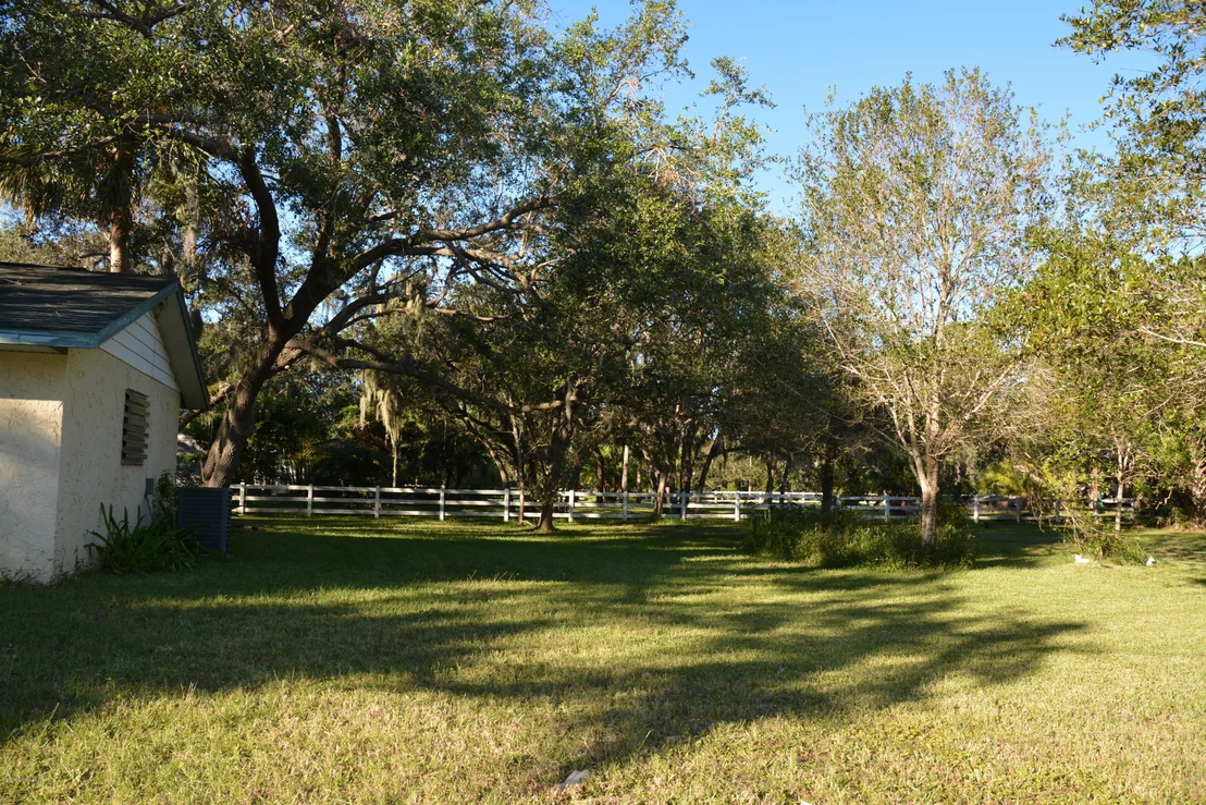 Photo of 1615 Harlock Road