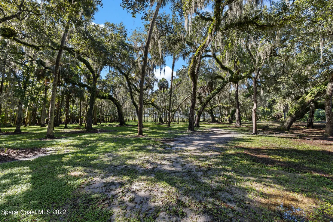 Photo of 840 Lemon Bluff Road