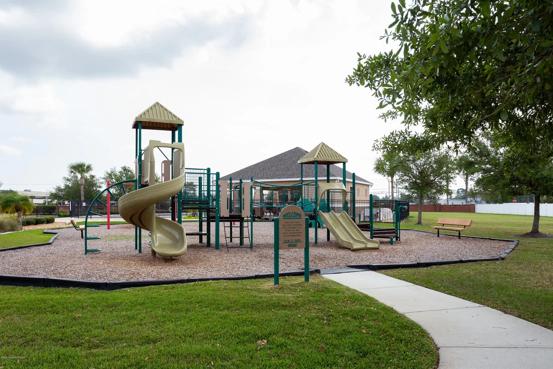 Photo of 2140 Bridgeport Circle