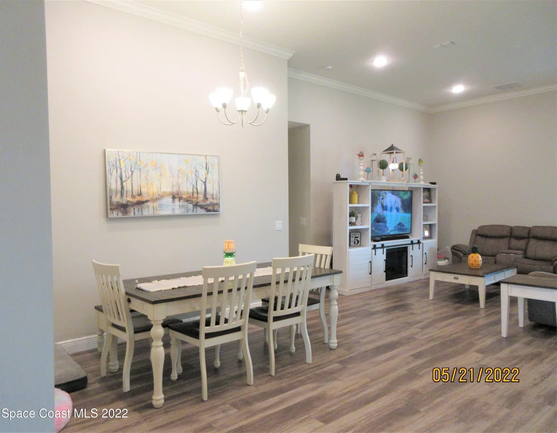 Photo of 8336 Laguna Circle