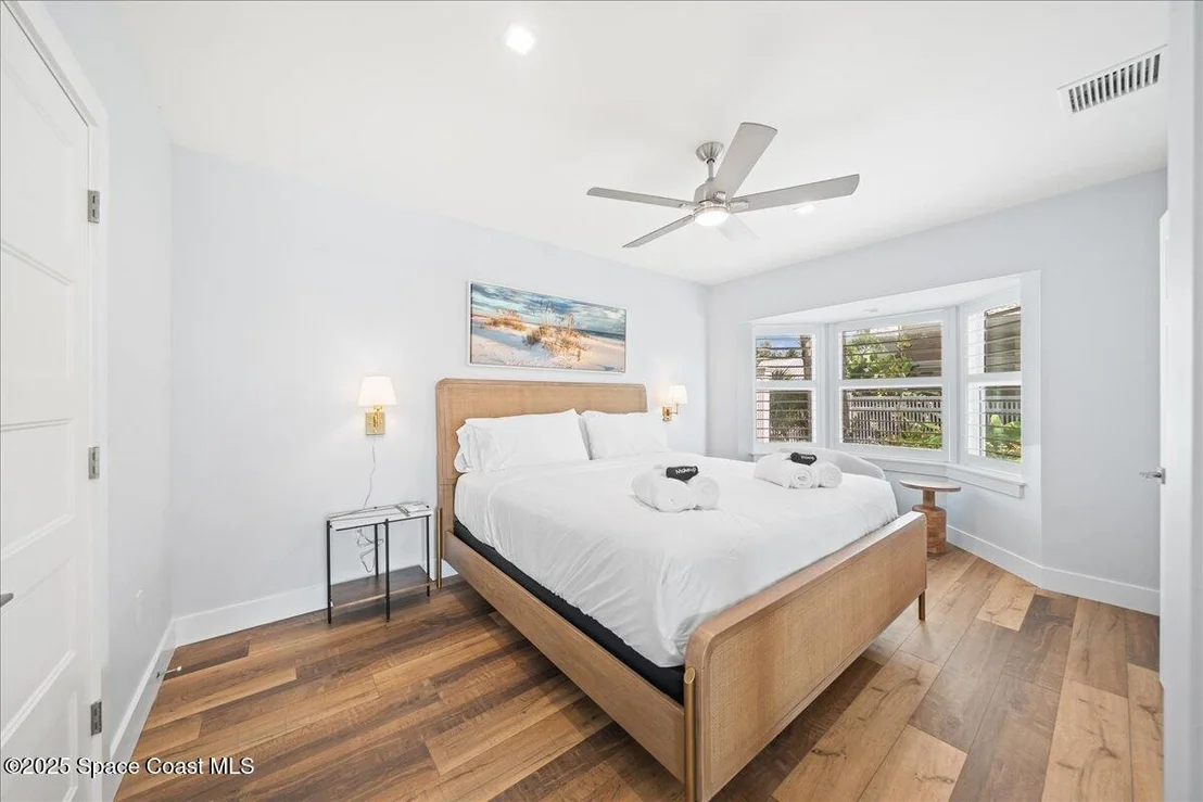 Photo of 182 Bayshore Drive