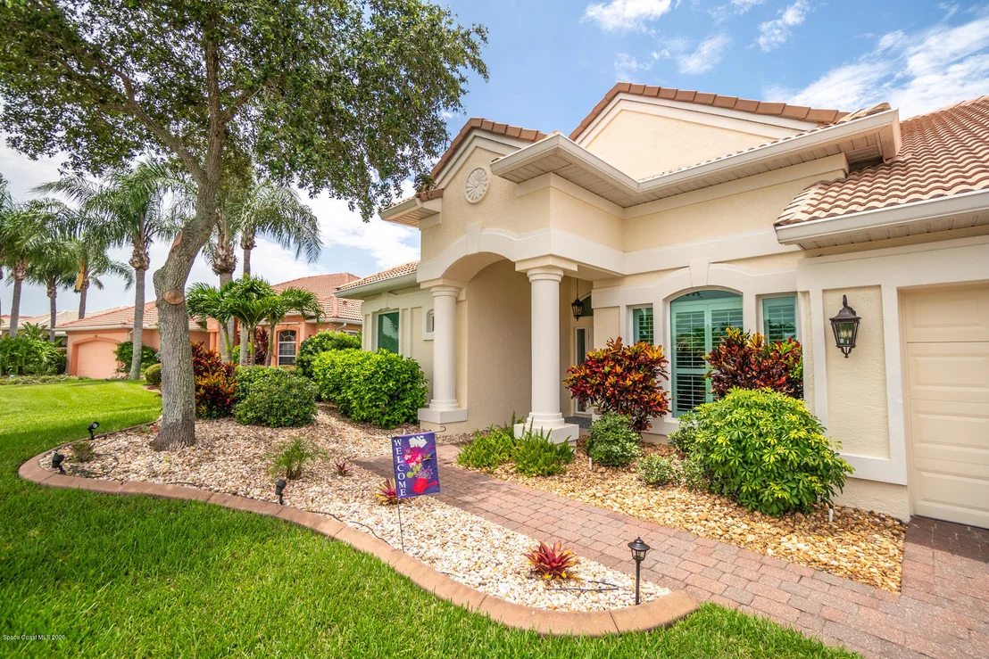 Photo of 744 Nicklaus Drive