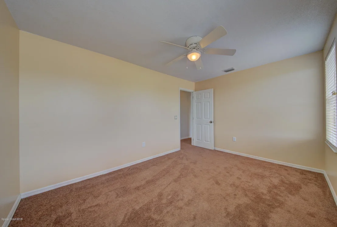 Photo of 1468 Wellington Circle