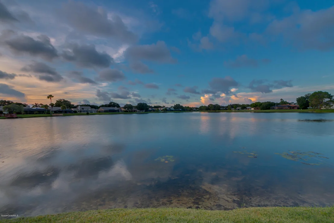 Photo of 529 Crystal Lake Drive