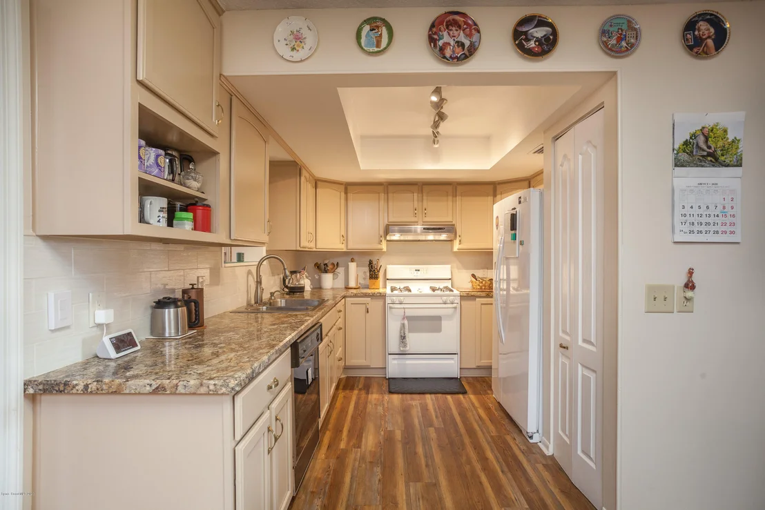 Photo of 655 Dijon Drive