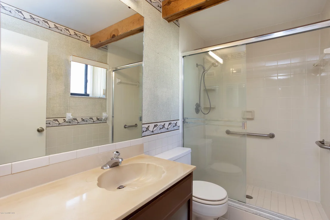 Photo of 2154 Tarrytown Lane NE