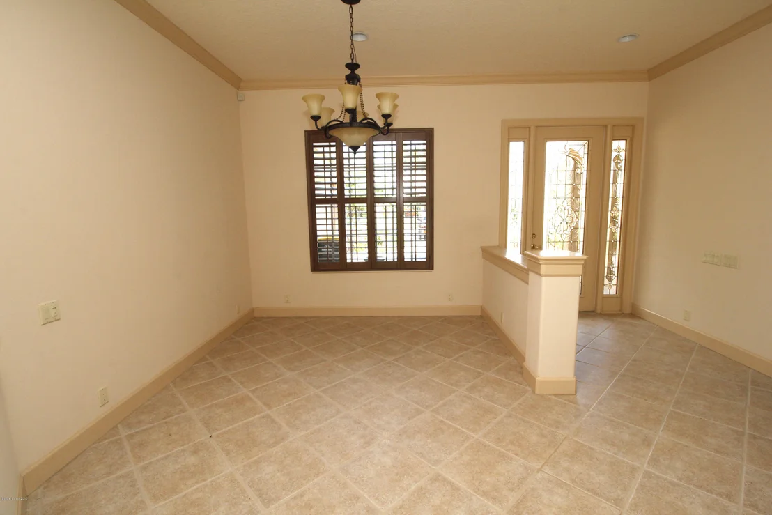Photo of 113 Ridgemont Circle SE