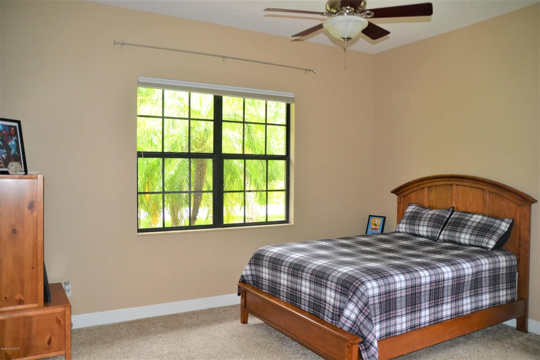 Photo of 2455 Woods Lane