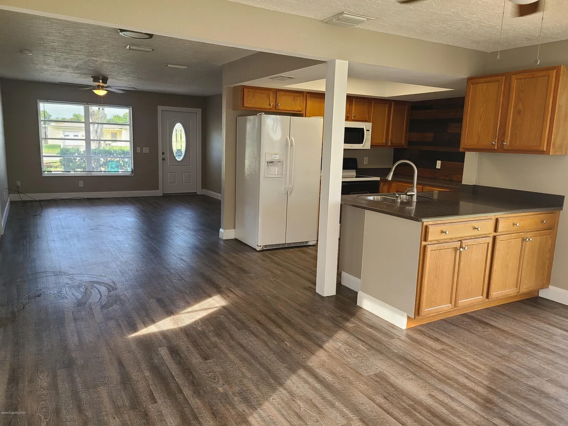 Photo of 1705 Sarno (Access) Road