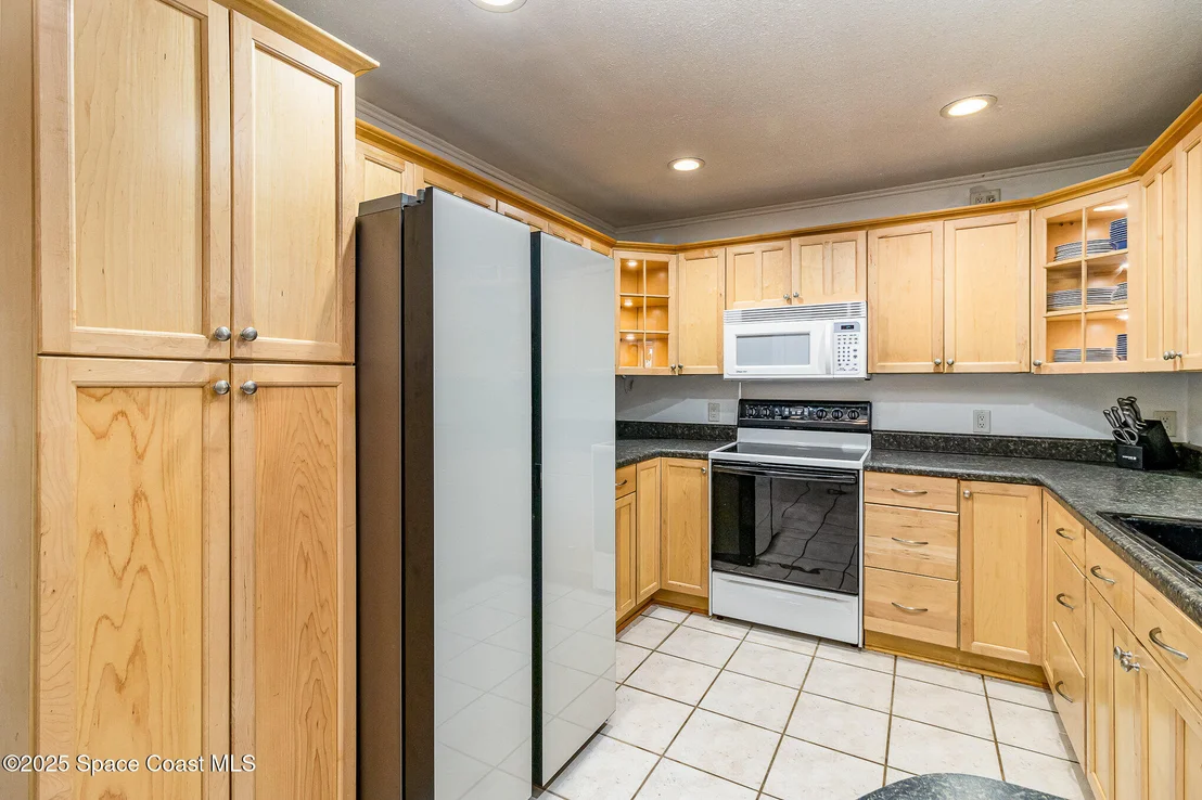 Photo of 2101 Lance Boulevard