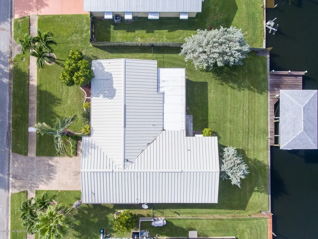 Photo of 410 Sparrow Drive