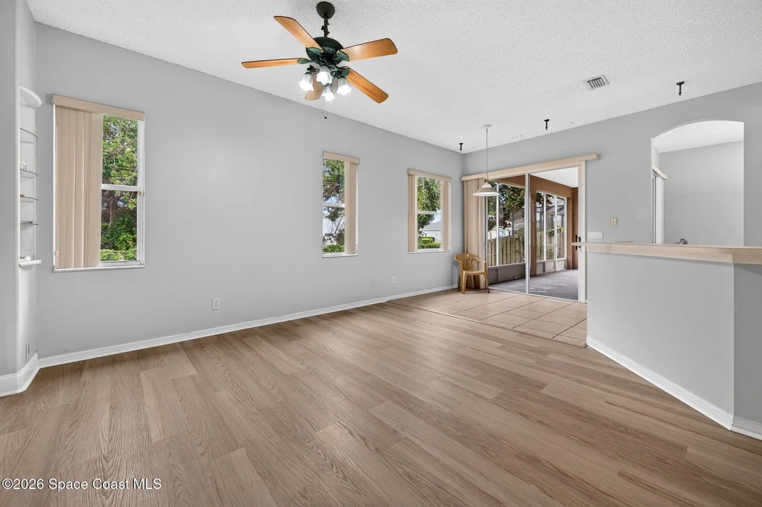 Photo of 903 Del Mar Circle
