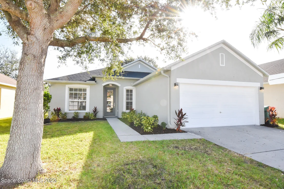 Photo of 521 Cressa Circle