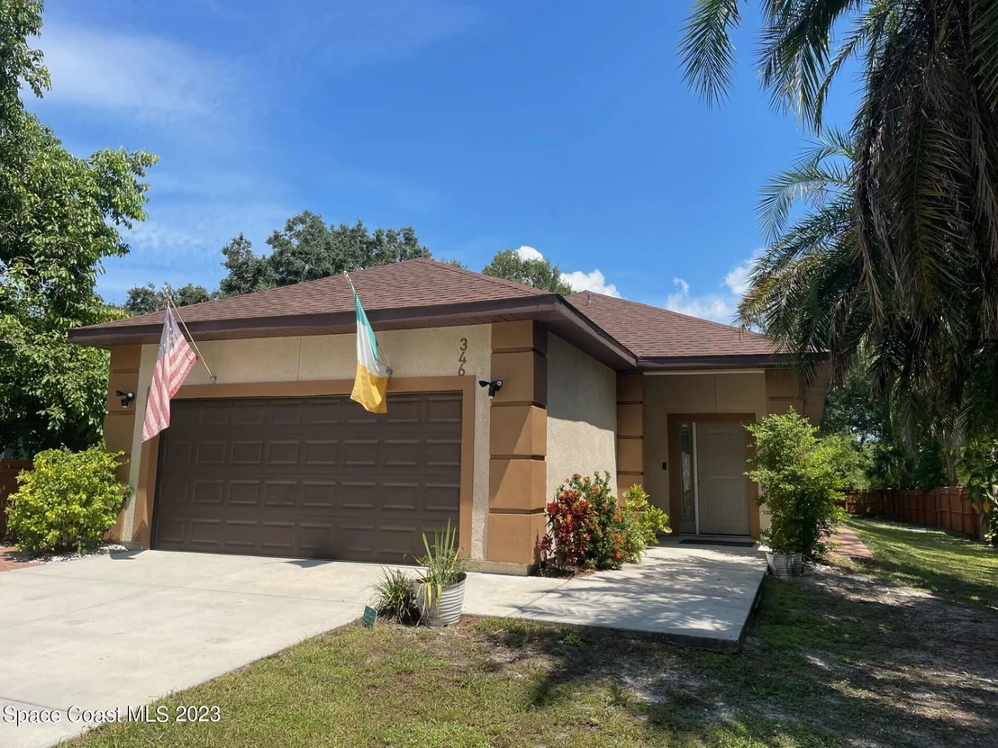 Photo of 346 Palm Avenue