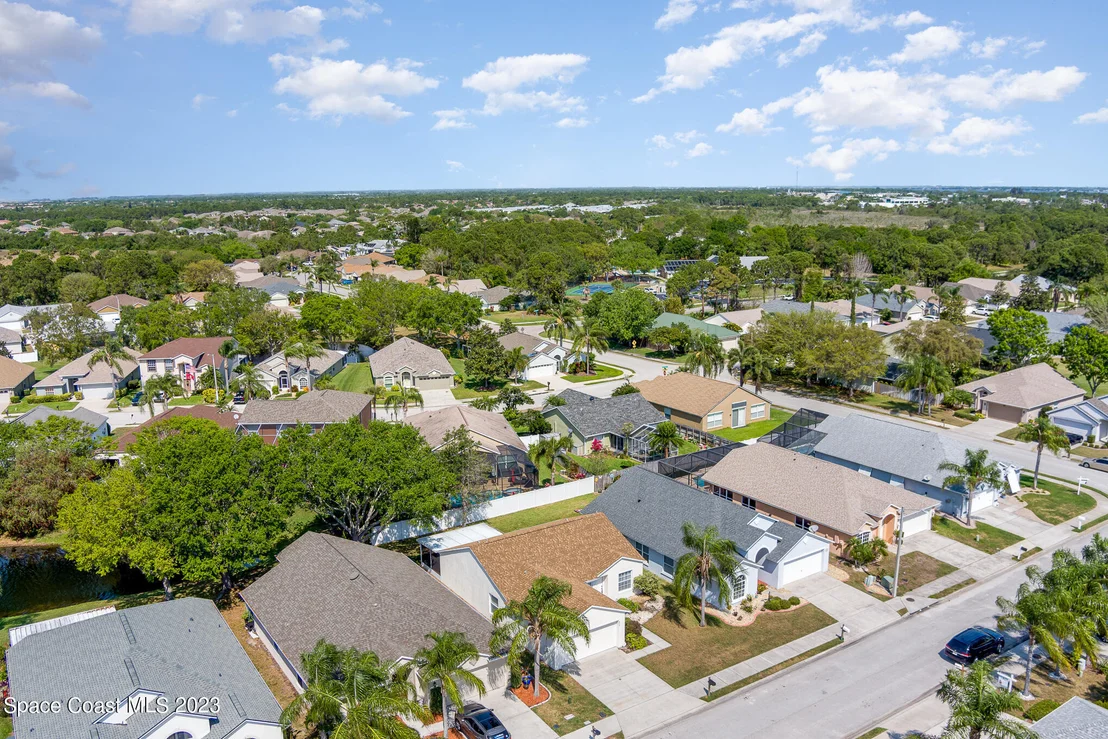 Photo of 896 Shaw Circle