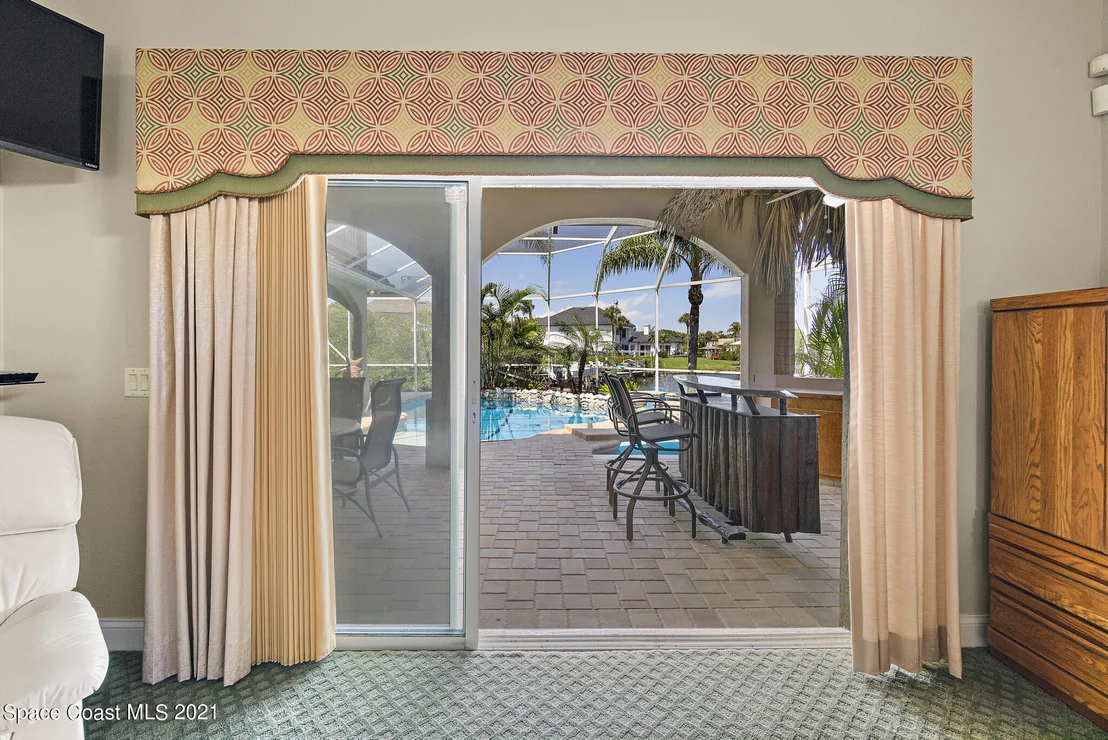 Photo of 502 Topsail Drive