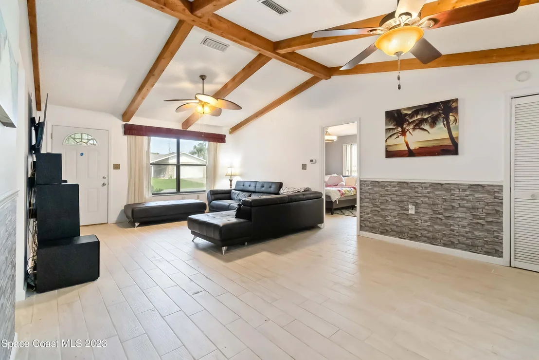 Photo of 4103 Skyway Drive