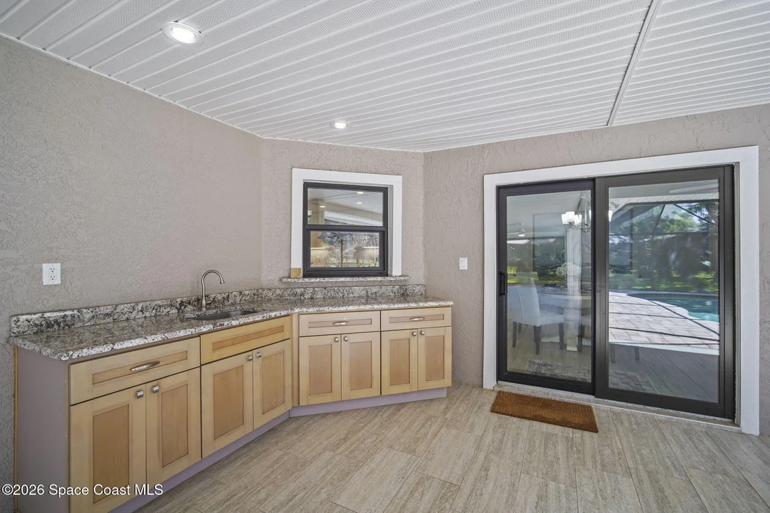 Photo of 115 Mciver Lane