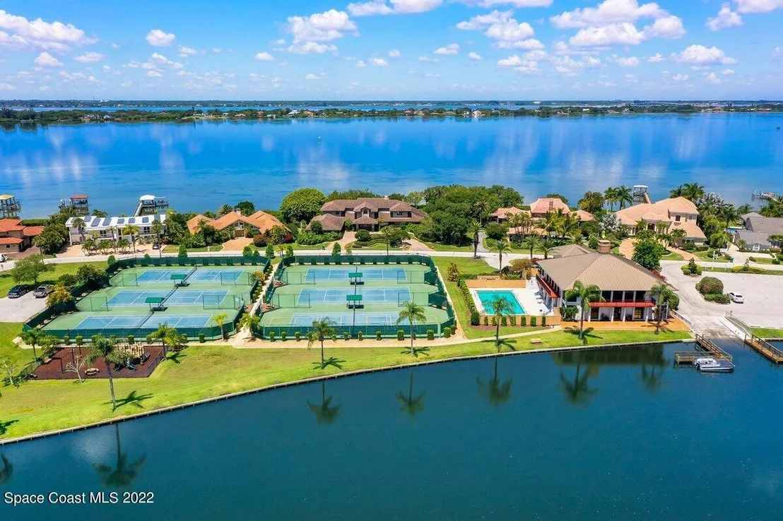 Photo of 811 Loggerhead Island Way
