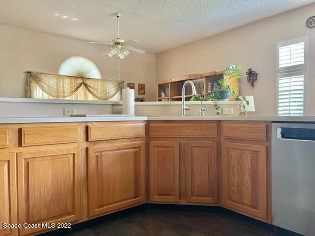Photo of 987 Whisperpine Drive