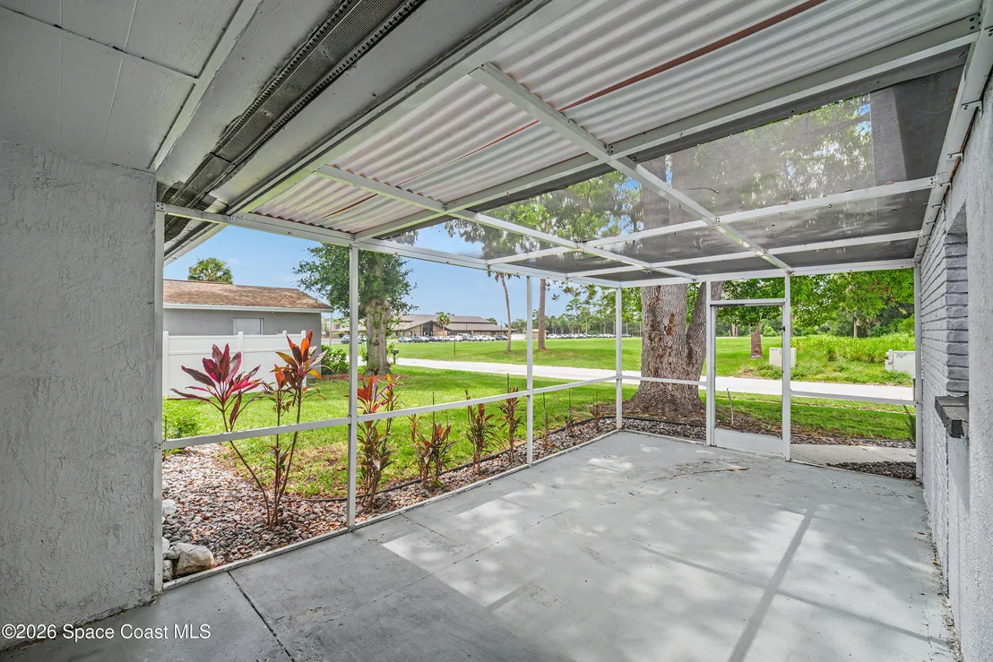 Photo of 1012 Fairway Lane