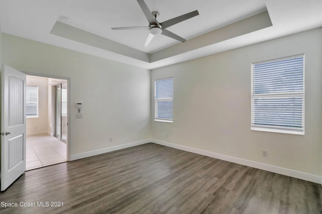 Photo of 7357 Bluemink Lane