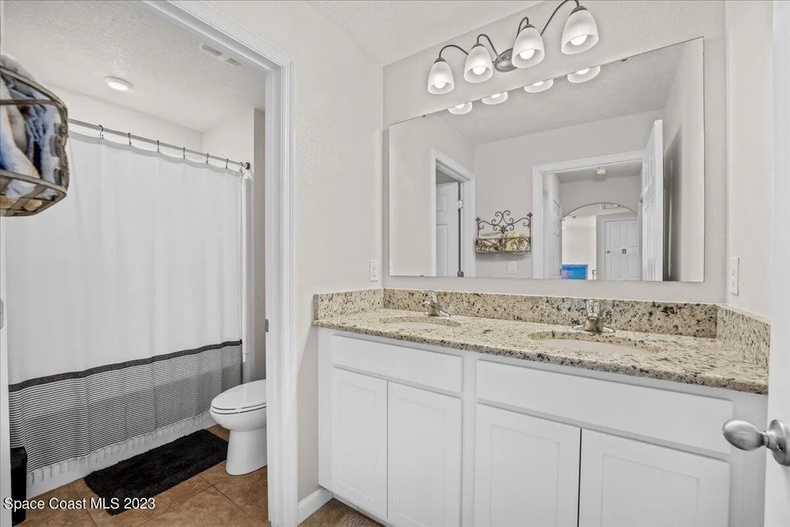Photo of 922 Peta Way