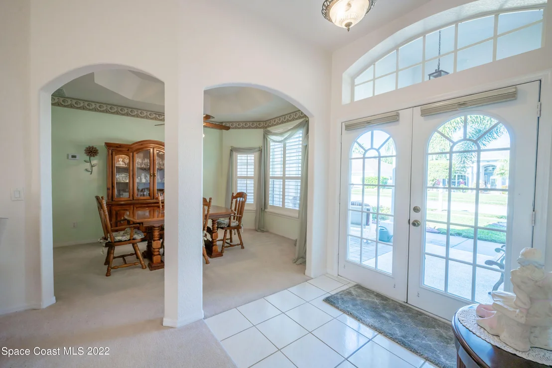 Photo of 697 Carriage Hill Road