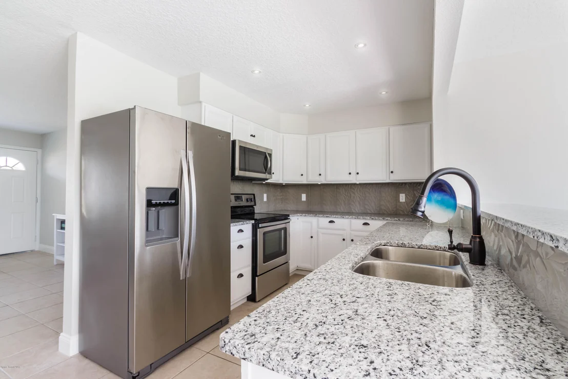 Photo of 489 Ixora Drive