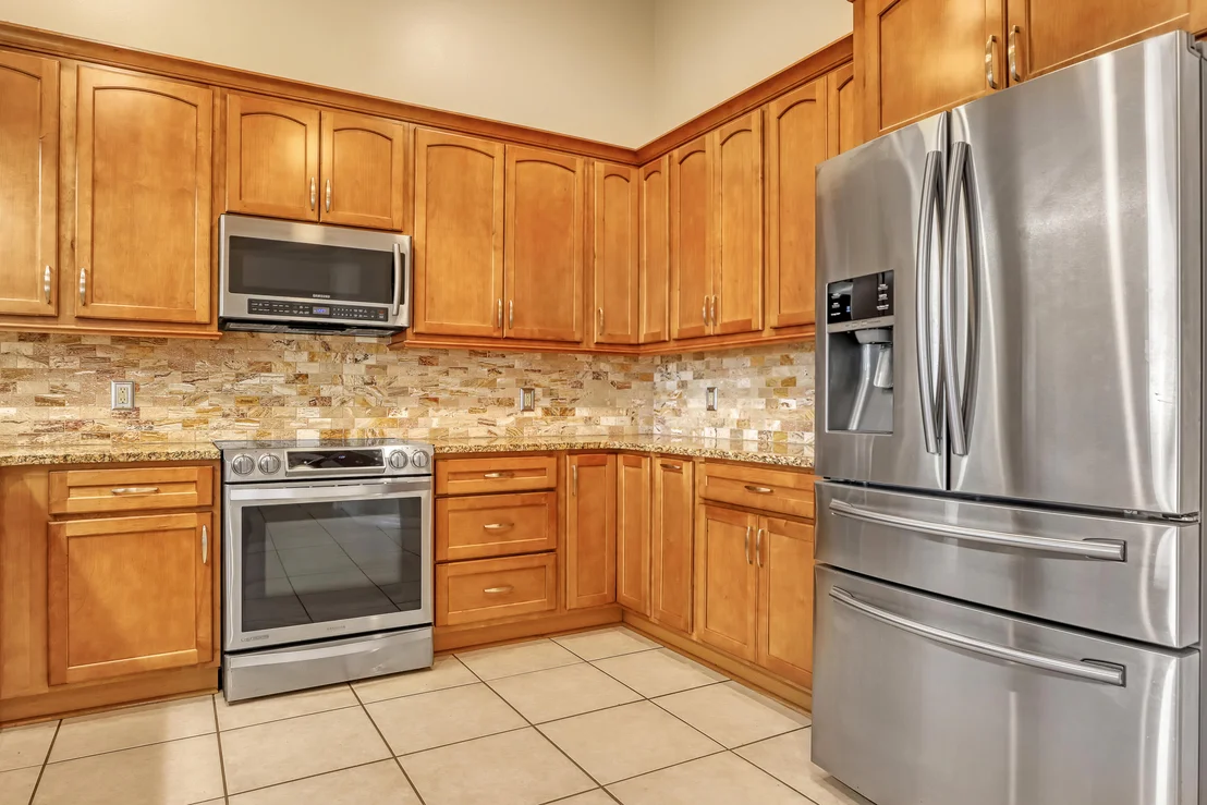 Photo of 1840 Barton Boulevard