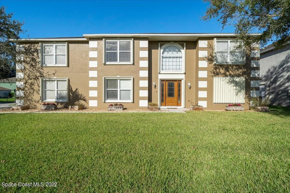 Photo of 1362 Sorento Circle