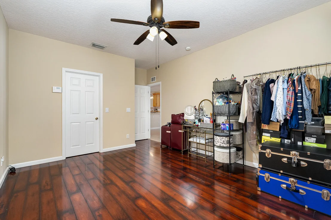 Photo of 472 Cressa Circle