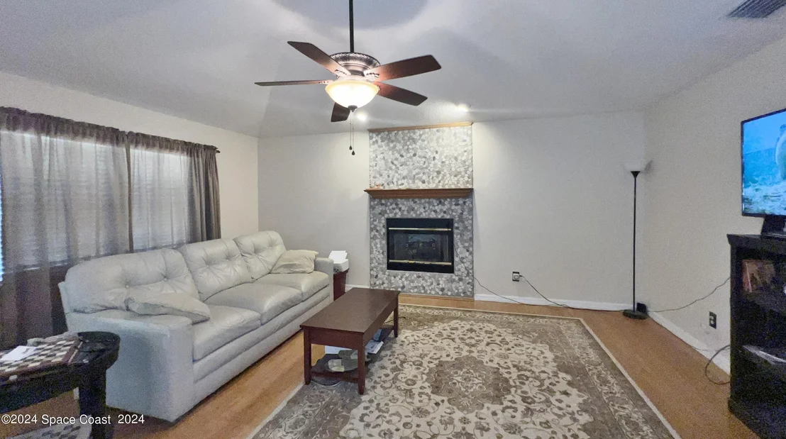 Photo of 1780 Williamsburg