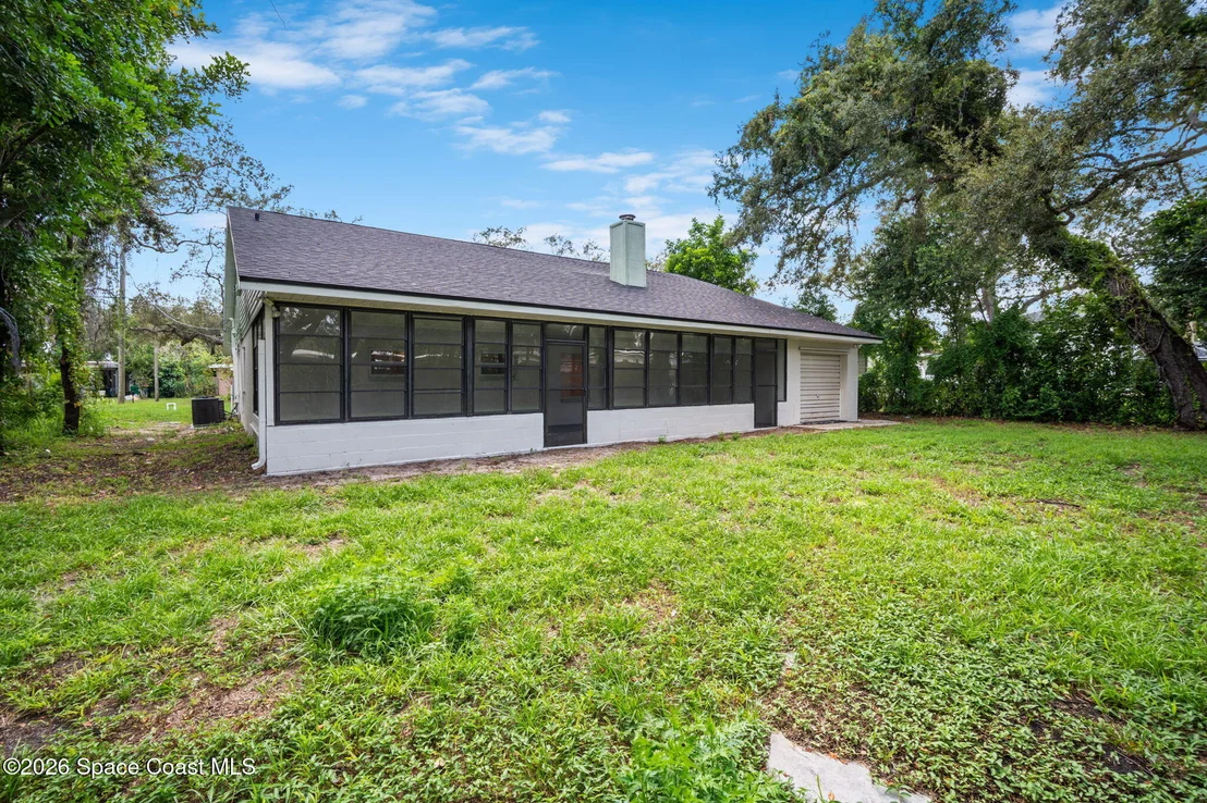 Photo of 1576 Grandview Way