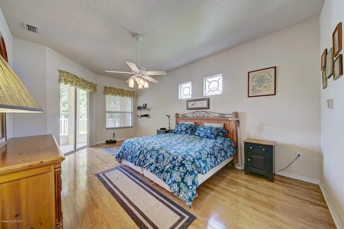 Photo of 1662 Long Pine Road