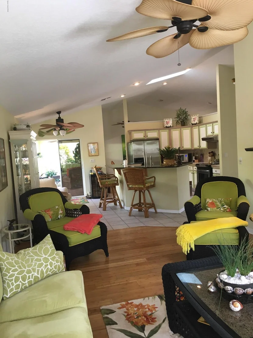 Photo of 208 Ivory Drive