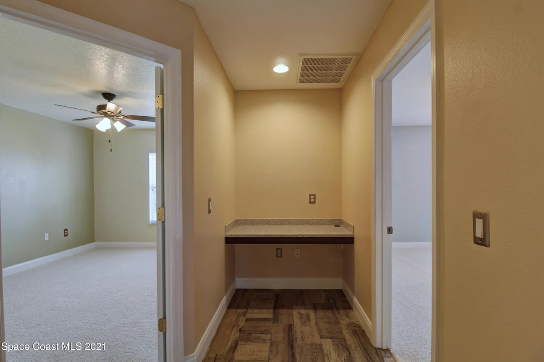 Photo of 2231 Bridgeport Circle
