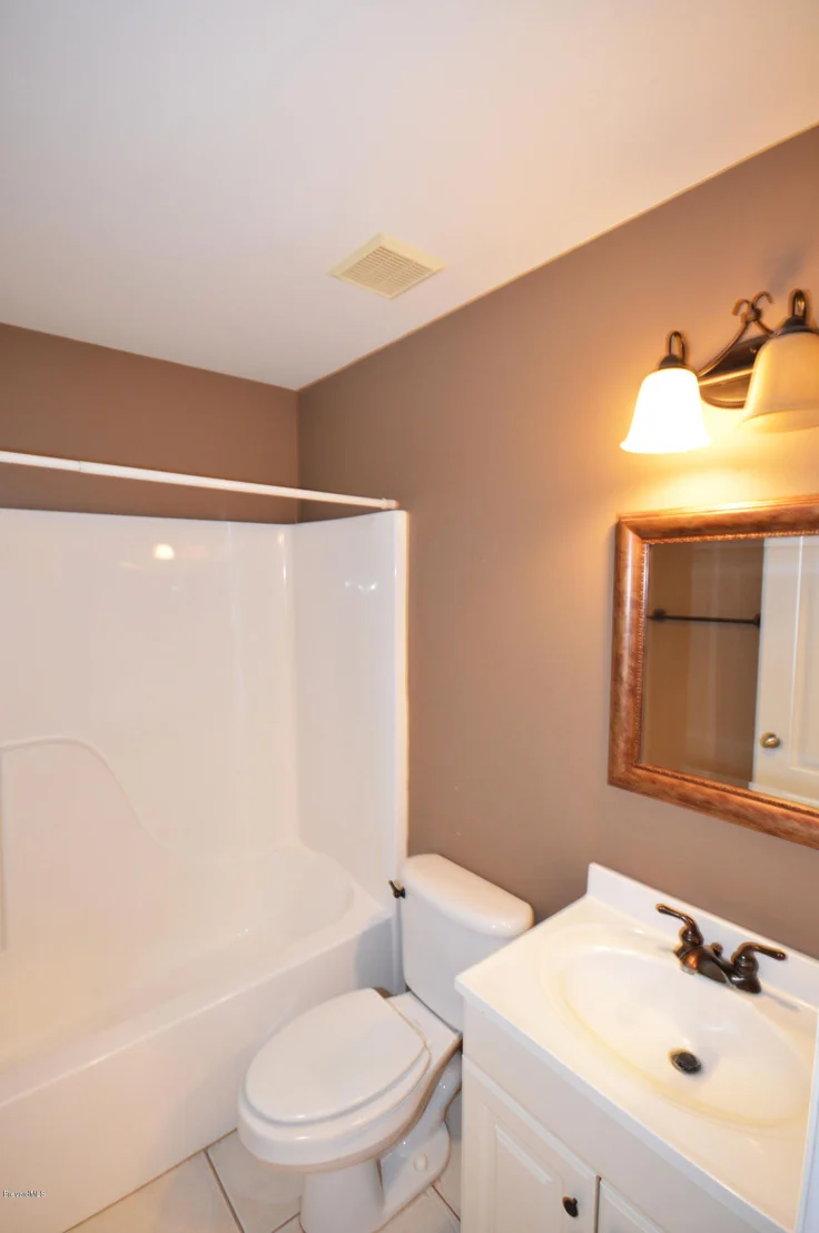 Photo of 1209 Meadow Lake Road