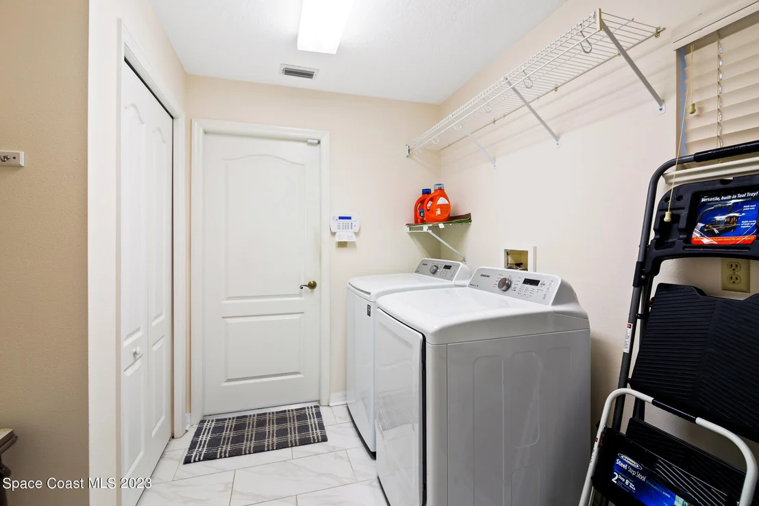 Photo of 4760 Parkstone Drive