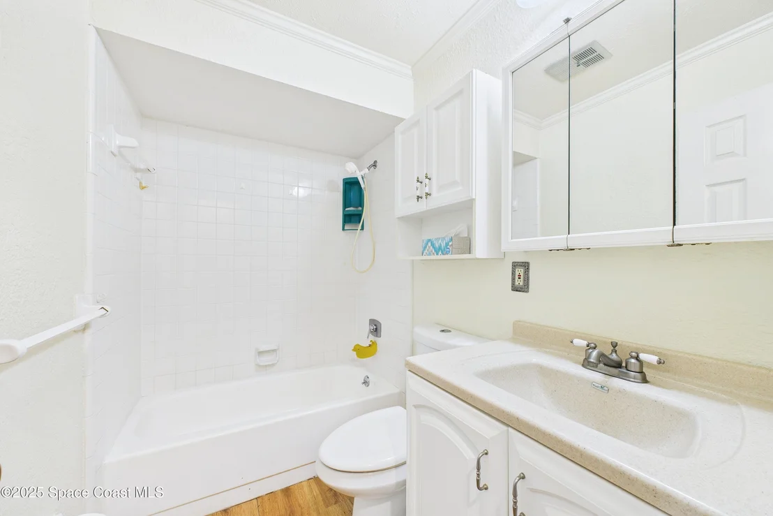 Photo of 3583 James Road