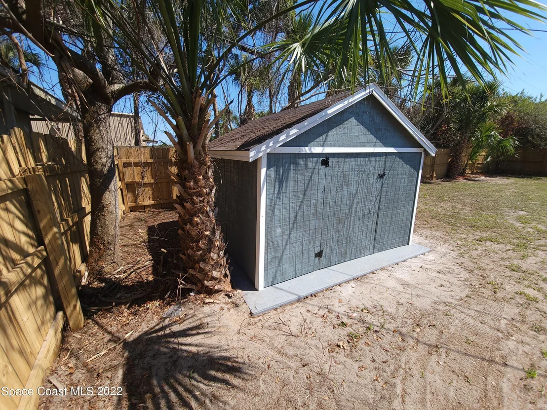 Photo of 337 Ponce De Leon Avenue