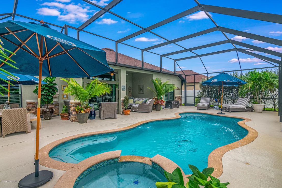 Photo of 1389 Outrigger Circle