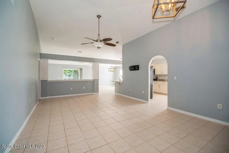 Photo of 279 Mcclain Drive