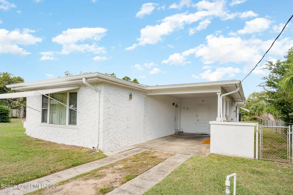 Photo of 7240 Blue Shore Road