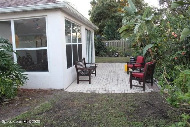 Photo of 2084 Lansing Street