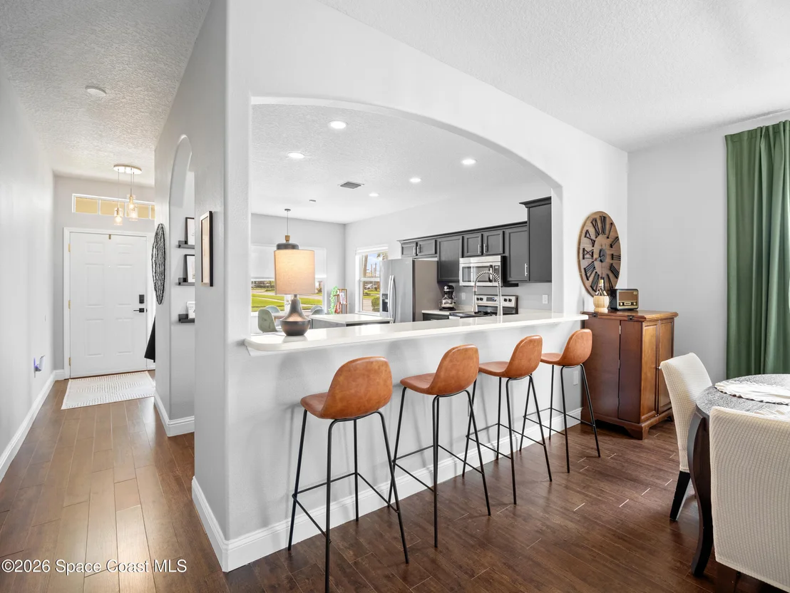 Photo of 1401 Bridgeport Circle