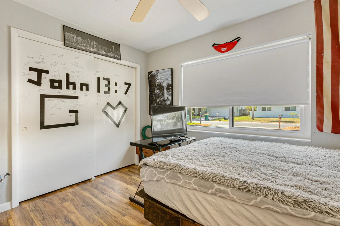Photo of 325 Apollo Drive