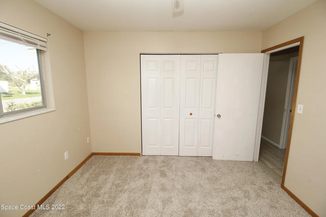 Photo of 949 Jersey Lane NE