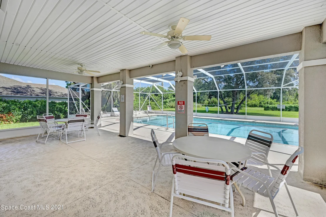 Photo of 2231 Spring Creek Circle NE