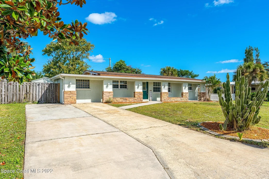 Photo of 2558 Sadler Lane